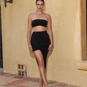 NWT Local European Brisa Skirt Black